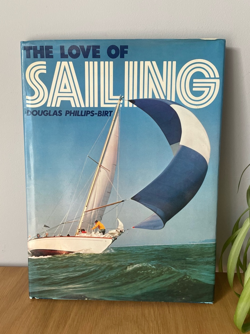 Vintage 1976 The Love of Sailing Hardcover Coffee Table Book